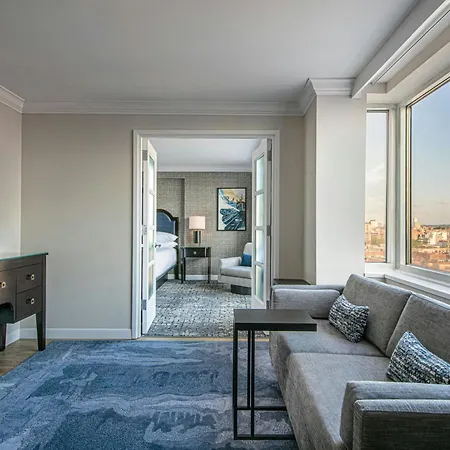 Sheraton Laguardia East Hotel-2